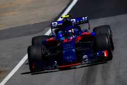 Pierre Gasly, Toro Rosso STR13.