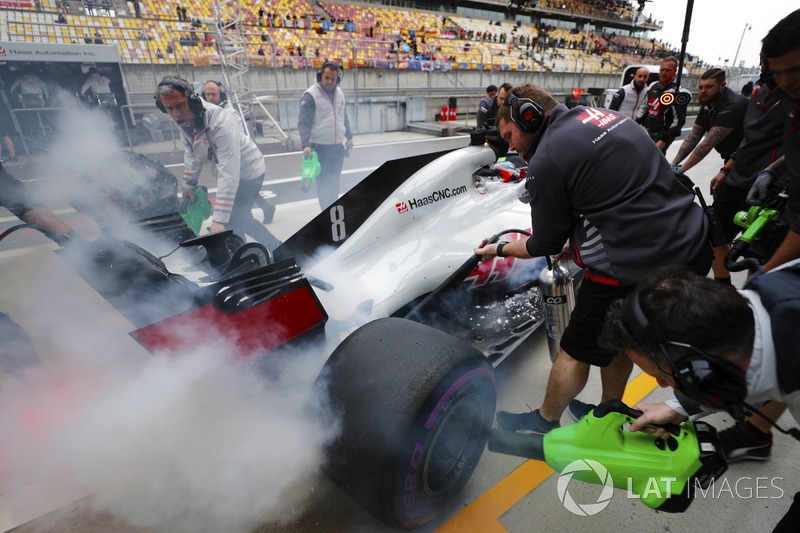 Grosjean için fren sorunları 3. antrenman seansında da devam ediyor