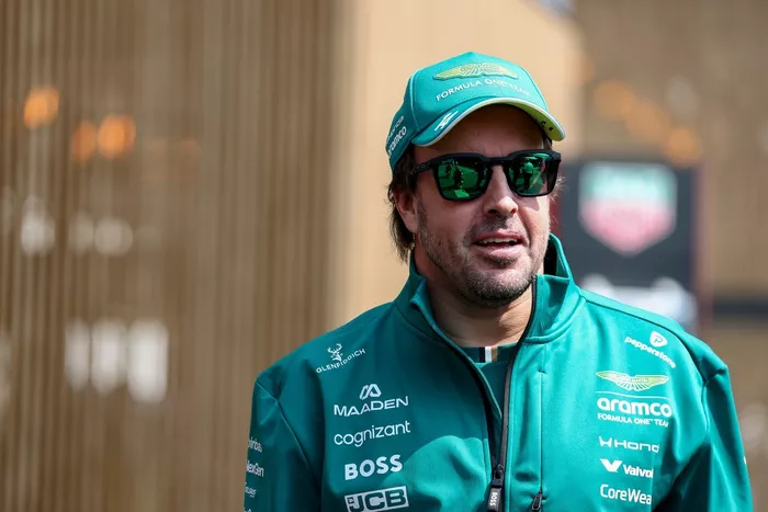 Fernando Alonso, Aston Martin Racing