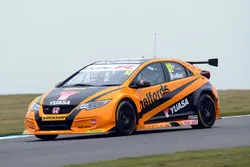 Gordon Shedden, Team Dynamics