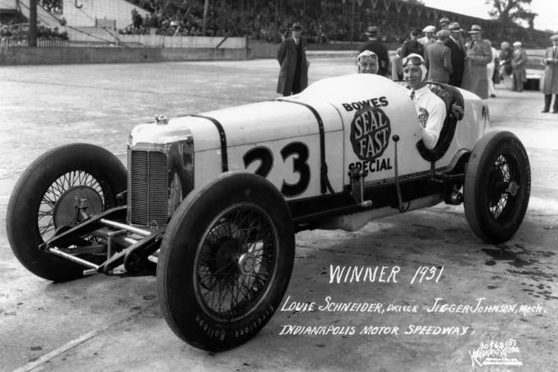 1931: Louis Schneider