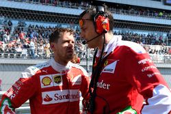 Sebastian Vettel, Ferrari on the grid