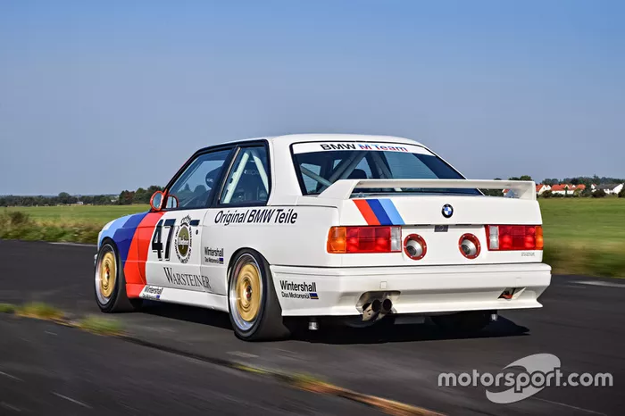 BMW M3 DTM E30