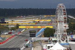 Start action, Sebastian Vettel, Ferrari SF71H, Valtteri Bottas, Mercedes AMG F1 W09, Kimi Raikkonen, Ferrari SF71H, Max Verstappen, Red Bull Racing RB14