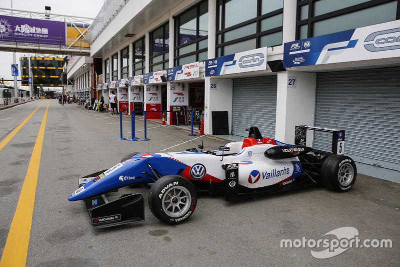 Sacha Fenestraz, Carlin, Dallara Volkswagen