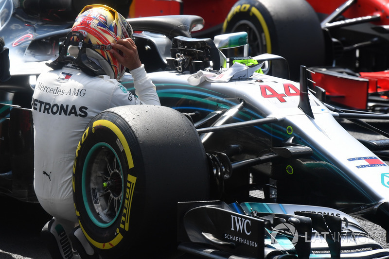 Lewis Hamilton, Mercedes-AMG F1 W09 celebra en parc ferme