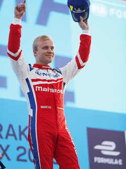 Felix Rosenqvist, Mahindra Racing, sur le podium