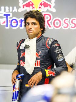 Карлос Сайнс-мл., Scuderia Toro Rosso