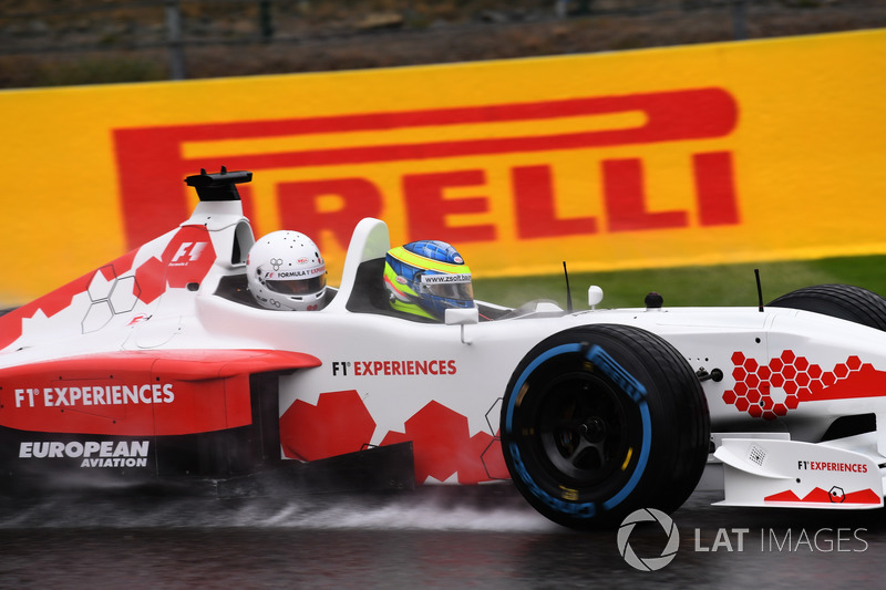 Zsolt Baumgartner, F1 Experiences 2-Seater driver