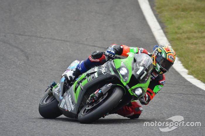 #11 Kawasaki Team Green: Kazuma Watanabe, Leon Haslam, Azlan Shah Bin Kamaruzaman