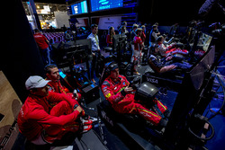 Lucas Di Grassi, ABT Schaeffler Audi Sport Y Daniel Abt, ABT Schaeffler Audi Sport veN A su compañer