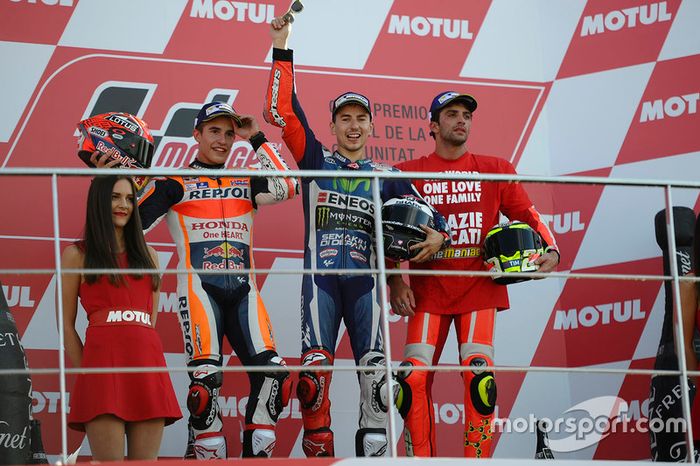 Podio: 1º Jorge Lorenzo, 2º Marc Marquez, 3º Andrea Iannone
