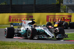 Льюіс Хемілтон, Mercedes-Benz F1 W08