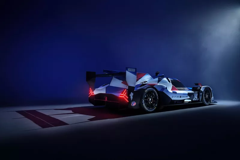 BMW M Hybrid V8 livery