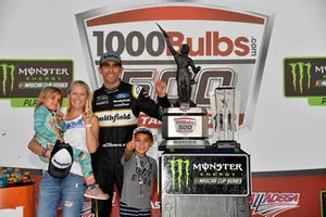 Race winner Aric Almirola, Stewart-Haas Racing, Ford Fusion Smithfield Bacon for Life