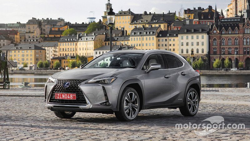 Lexus UX 2019 року