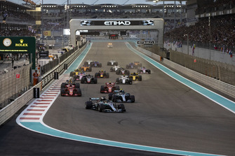 Lewis Hamilton, Mercedes-AMG F1 W09 leads at the start of the race