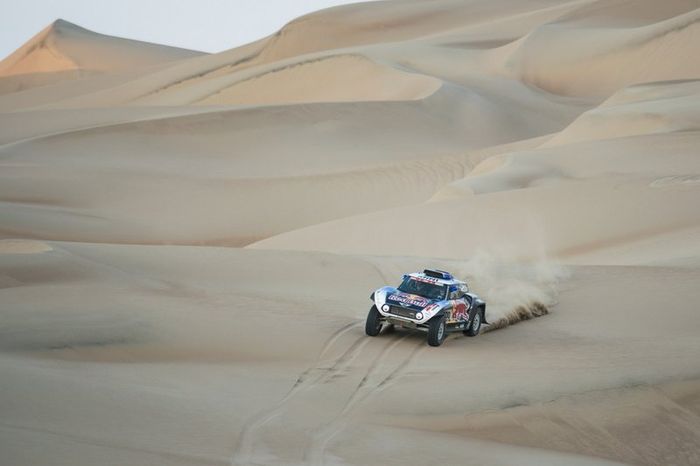 #300 X-Raid Mini JCW Team: Carlos Sainz, Lucas Cruz