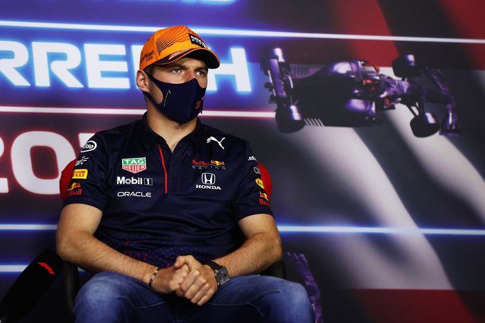 Max Verstappen, Red Bull Racing durante la conferencia de prensa