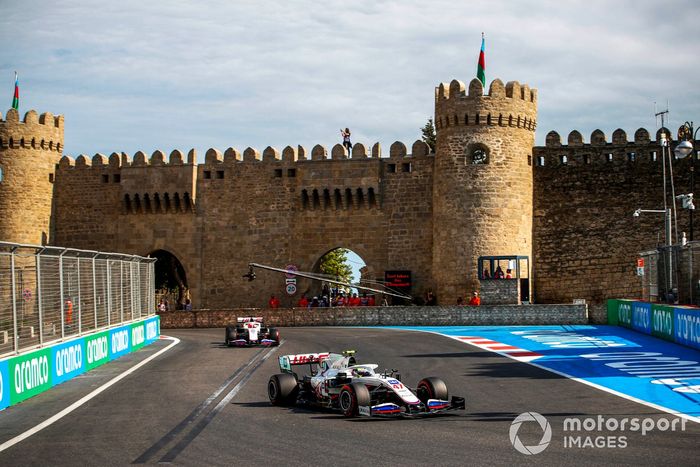 Mick Schumacher, Haas VF-21, Nikita Mazepin, Haas VF-21