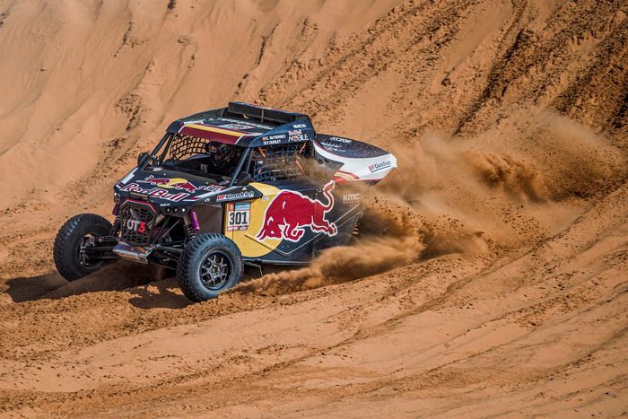 #301 Red Bull Off-Road Team USA: Cristina Gutierrez, Francois Cazalet
