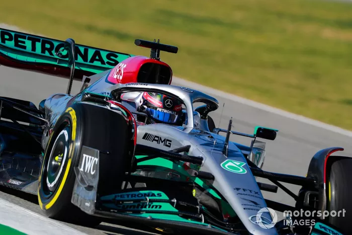 George Russell, Mercedes W13