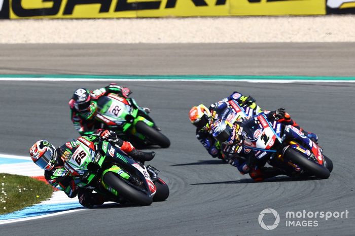 Jonathan Rea, Kawasaki Racing Team WSBK, Toprak Razgatlioglu, Pata Yamaha WorldSBK, Andrea Locatelli, Pata Yamaha WorldSBK , Alex Lowes, Kawasaki Racing Team WSBK