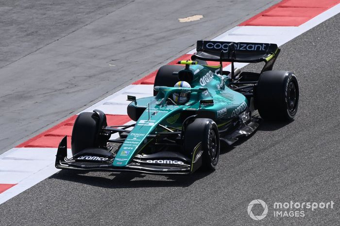 Sebastian Vettel, Aston Martin AMR22