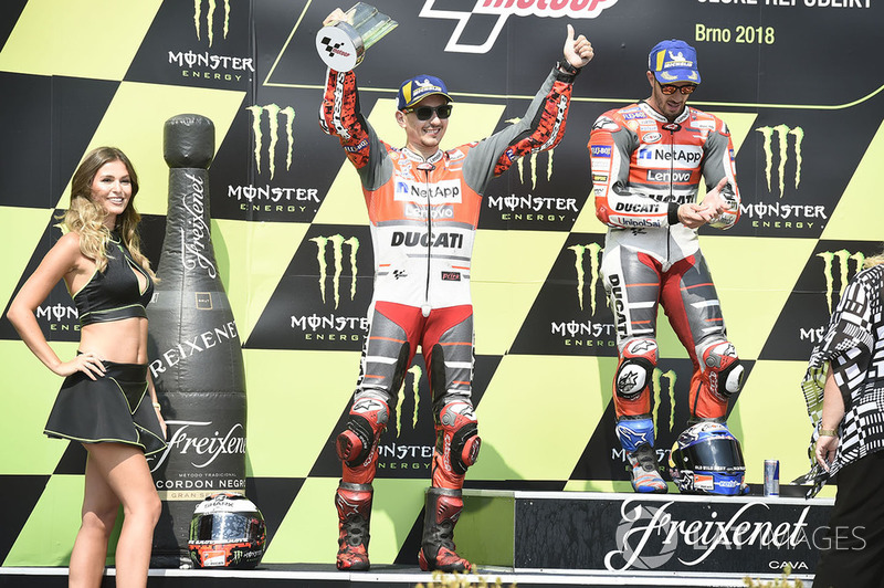 Podio: 1º Andrea Dovizioso, Ducati Team, 2º Jorge Lorenzo, Ducati Team