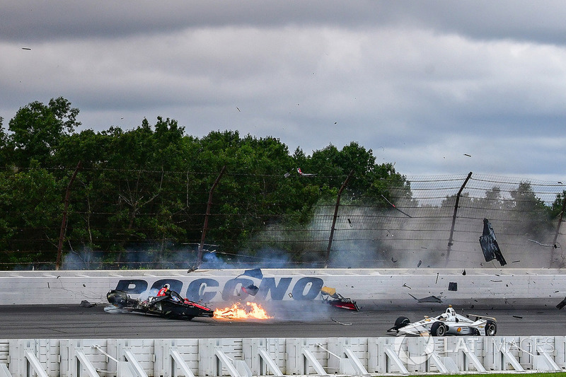 Robert Wickens, Schmidt Peterson Motorsports Honda, James Hinchcliffe, Schmidt Peterson Motorsports Honda, Ryan Hunter-Reay, Andretti Autosport Honda, Pietro Fittipaldi, Dale Coyne Racing Honda