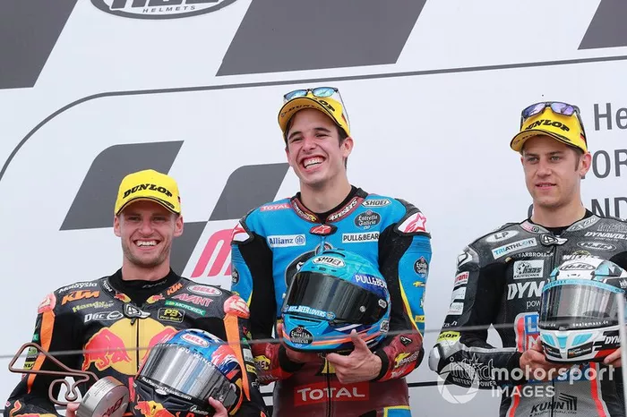 Podio: ganador, Alex Marquez, Marc VDS Racing, segundo, Brad Binder, KTM Ajo, tercero, Marcel Schrotter, Intact GP