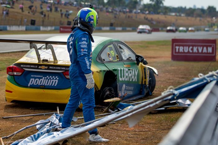 Felipe Massa após aceidente do final da corrida 2