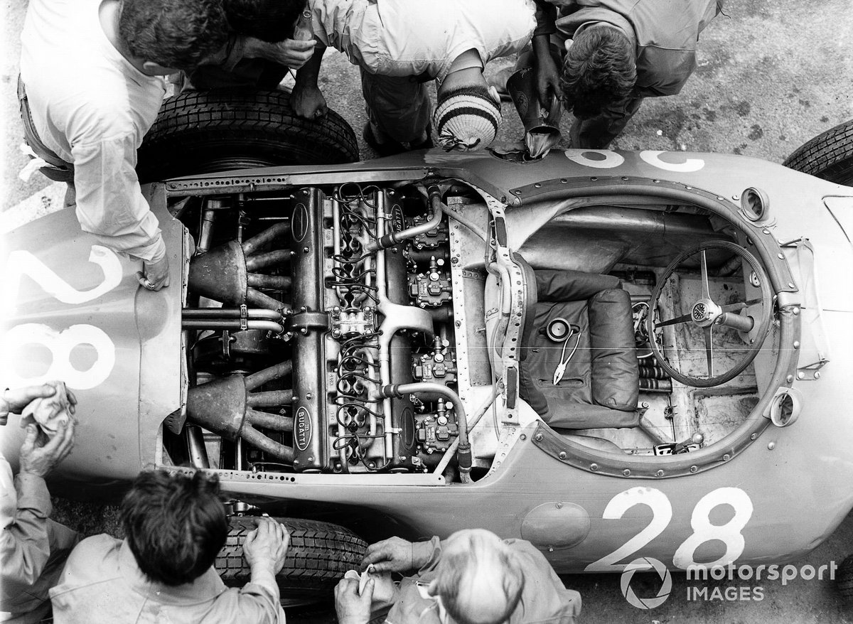 Volante del monoplaza de Maurice Trintignant, Bugatti Type 251