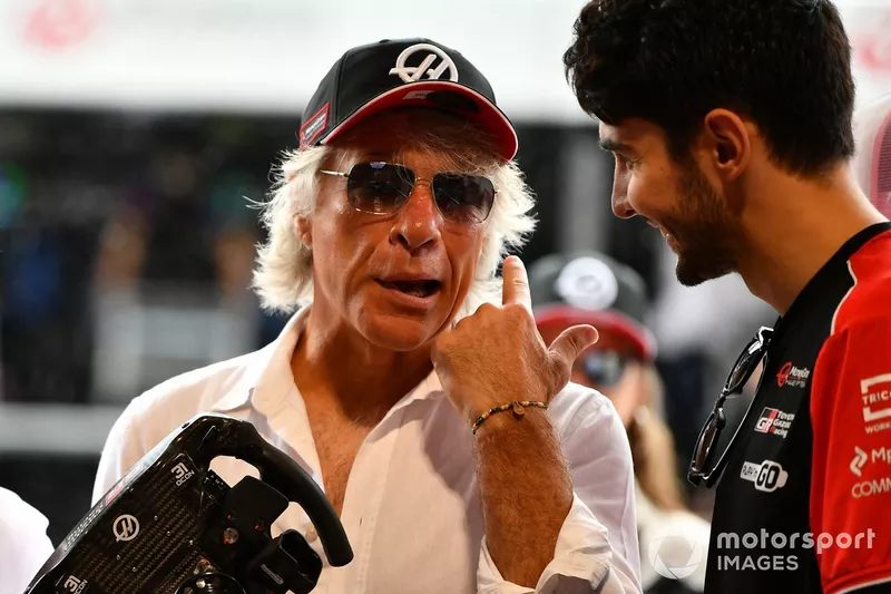 Esteban Ocon, Haas F1 Team avec Jon Bon Jovi 