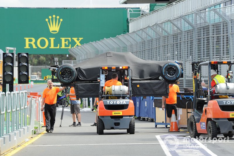 Atmosfera in pitlane