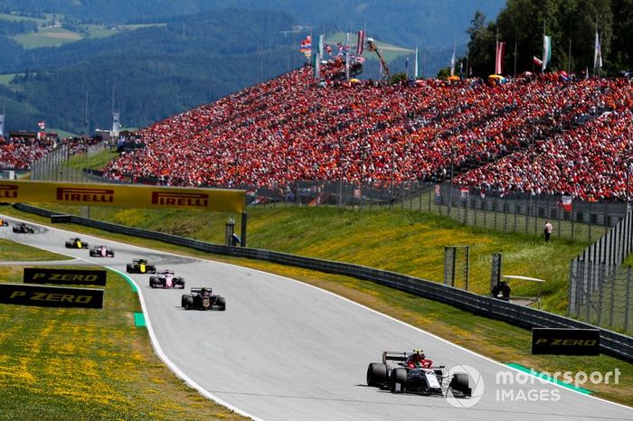 Antonio Giovinazzi, Alfa Romeo Racing C38, Kevin Magnussen, Haas F1 Team VF-19, Sergio Perez, Racing Point RP19, Nico Hulkenberg, Renault F1 Team R.S. 19