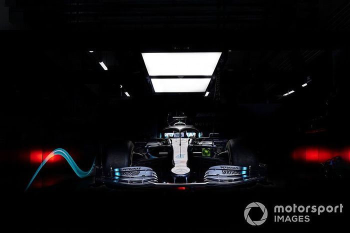 Mercedes AMG F1 W10