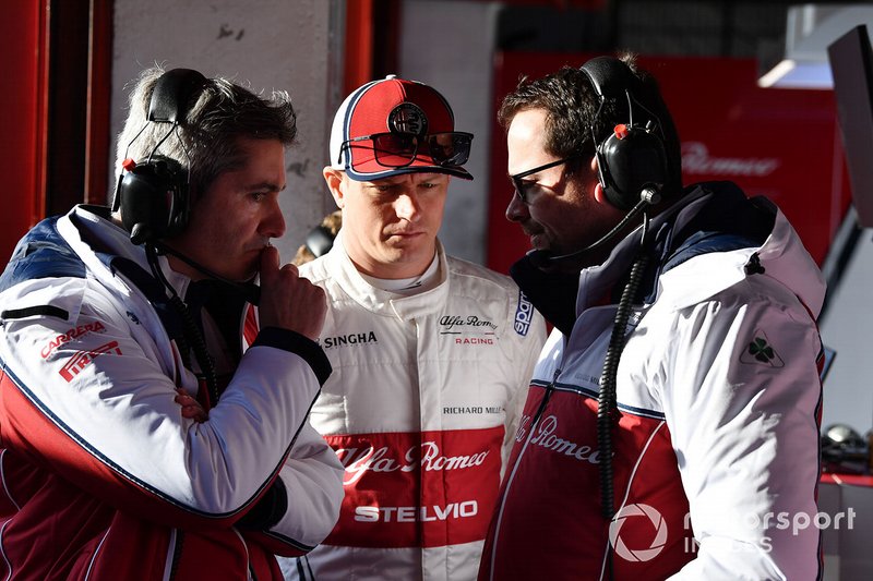 Xevi Pujolar,Alfa Romeo Racing Head of Track Engineering and Kimi Raikkonen, Alfa Romeo Racing