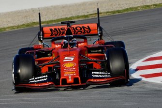 Sebastian Vettel, Ferrari SF90 met aerosensoren op de achtervleugel