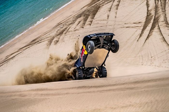 Nasser Al Attiyah y Jorge Lorenzo