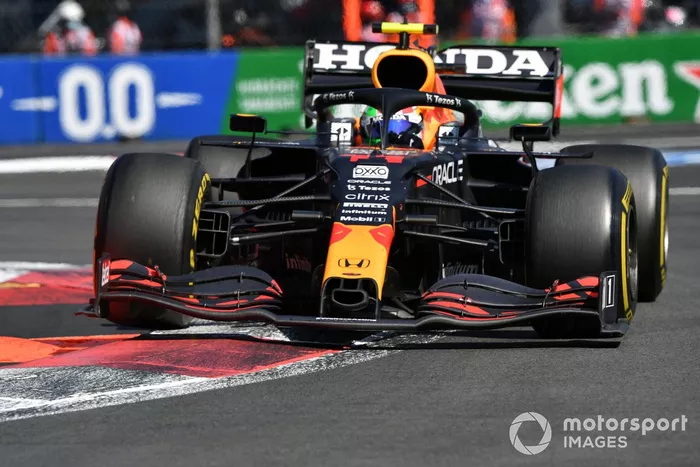 Sergio Pérez, Red Bull Racing RB16B