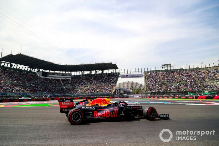 Sergio Pérez, Red Bull Racing RB16B