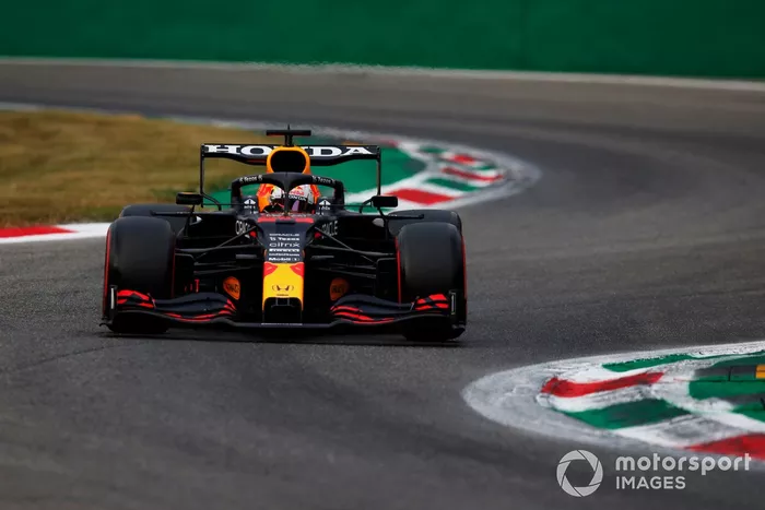 6º Max Verstappen, Red Bull Racing RB16B, Monza 2021, 260.796 km/h