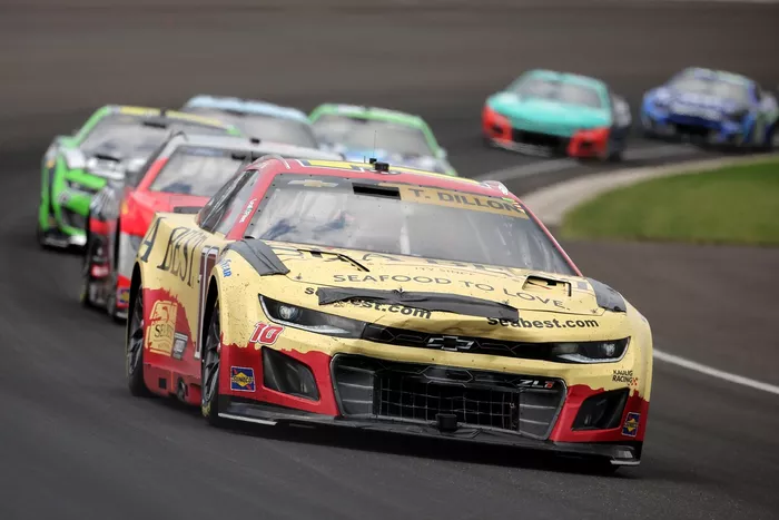 Ty Dillon, Kaulig Racing Chevrolet