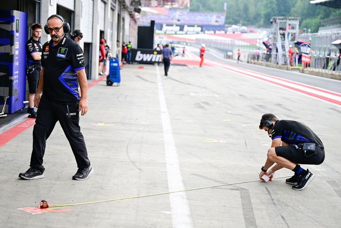 The Factory Yamaha Racing team prepare their flag to flag strategy during the MotoGP of Austria.