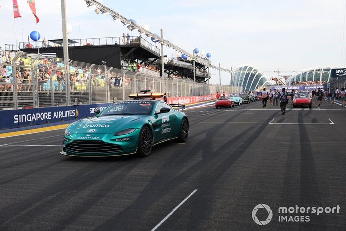 Aston Martin Vantage Safety Car 