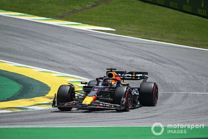 Max Verstappen, Red Bull Racing RB19 