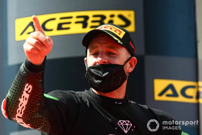 Podio: Ganador Jonathan Rea, Kawasaki Racing Team