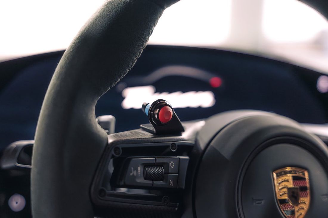 Porsche Taycan Turbo GT Safety Car 
