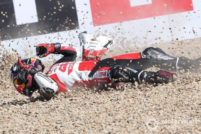 Johann Zarco, caída del equipo LCR Honda